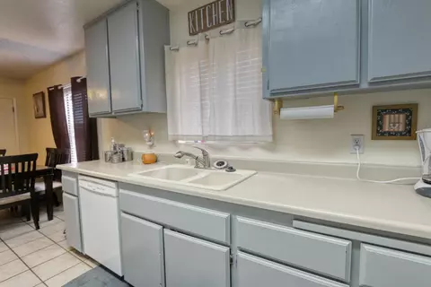 21191 Santa Barbara Dr, Tehachapi, CA 93561 photo 12