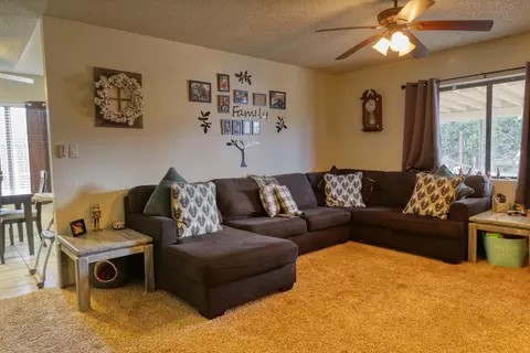 21191 Santa Barbara Dr, Tehachapi, CA 93561 photo 5