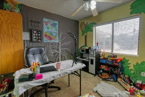 21191 Santa Barbara Dr, Tehachapi, CA 93561 photo 19