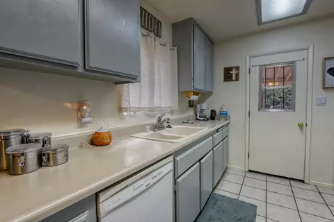 21191 Santa Barbara Dr, Tehachapi, CA 93561 photo 9