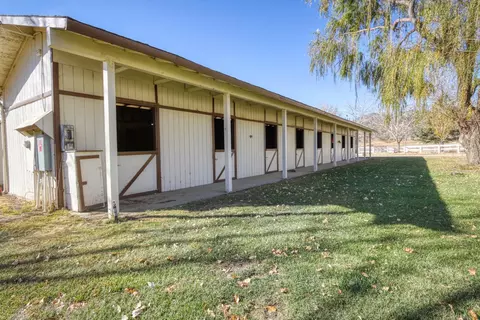 20592 Pegasus St, Tehachapi, CA 93561 photo 30