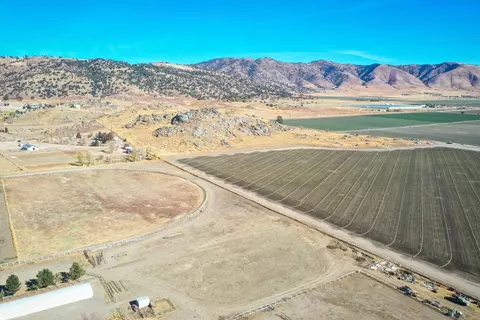 20592 Pegasus St, Tehachapi, CA 93561 photo 53