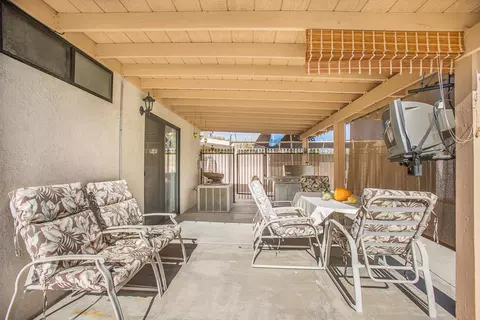 44238 Halcom Ave, Lancaster, CA 93536 photo 18