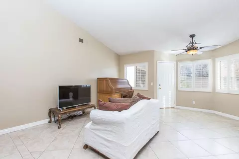 44238 Halcom Ave, Lancaster, CA 93536 photo 10