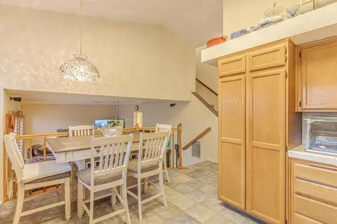 44042 E 12th St, Lancaster, CA 93535 photo 10
