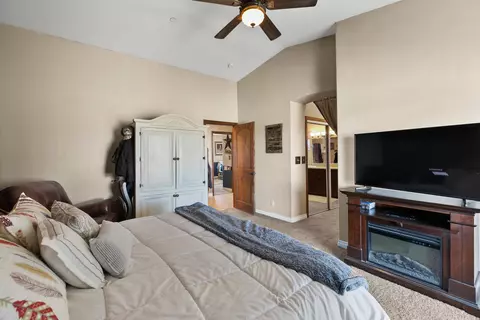 7010 E4 Ave W, Lancaster, CA 93536 photo 22