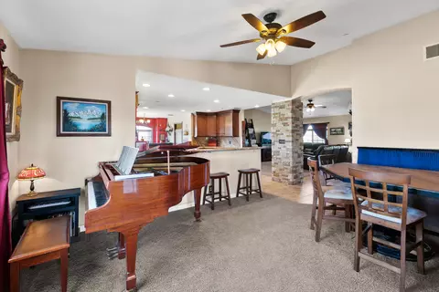 7010 E4 Ave W, Lancaster, CA 93536 photo 8