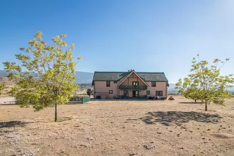 21837 Log Home Way, Tehachapi, CA 93561 photo 70
