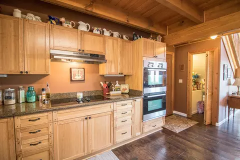 21837 Log Home Way, Tehachapi, CA 93561 photo 25