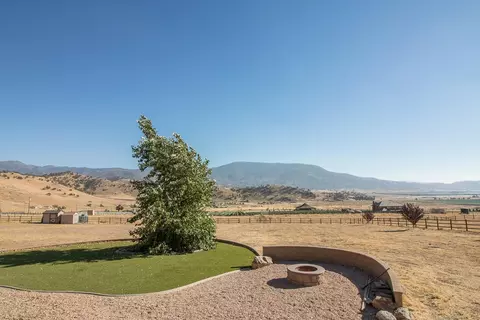 21837 Log Home Way, Tehachapi, CA 93561 photo 81