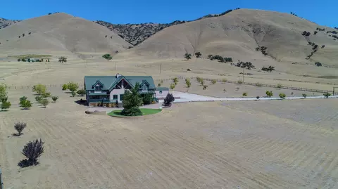 21837 Log Home Way, Tehachapi, CA 93561 photo 88