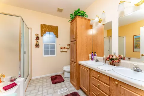 28711 Mimi Ln, Lancaster, CA 93536 photo 7