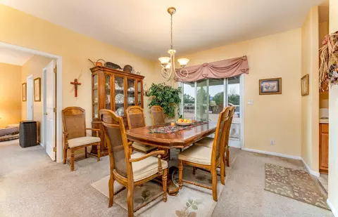 28711 Mimi Ln, Lancaster, CA 93536 photo 4