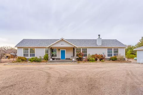 28711 Mimi Ln, Lancaster, CA 93536 photo 1