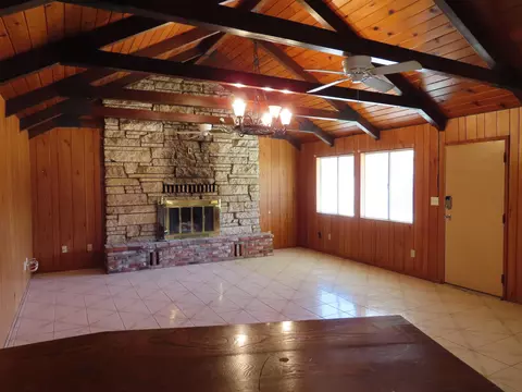 38720 E 2nd St, Palmdale, CA 93550 photo 5