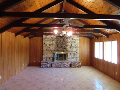 38720 E 2nd St, Palmdale, CA 93550 photo 3