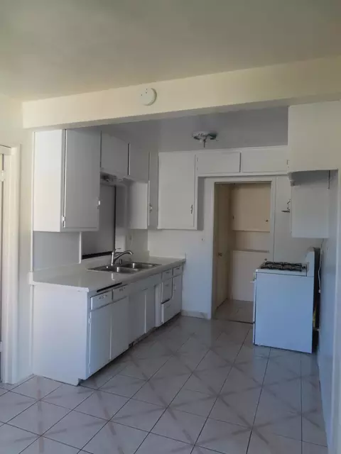 38720 E 2nd St, Palmdale, CA 93550 photo 7