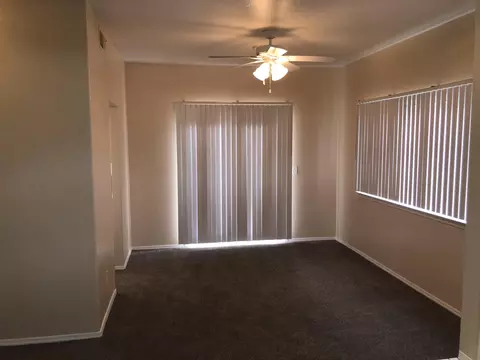 2044 E Oldfield St, Lancaster, CA 93535 photo 12