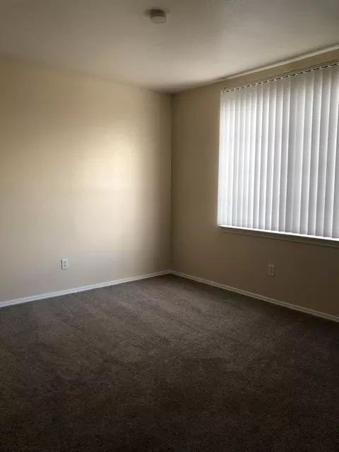 2044 E Oldfield St, Lancaster, CA 93535 photo 26