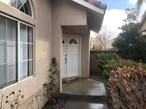 2044 E Oldfield St, Lancaster, CA 93535 photo 8