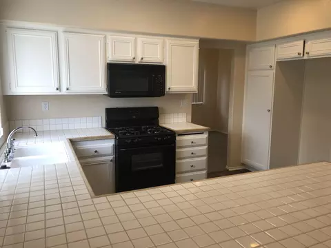 2044 E Oldfield St, Lancaster, CA 93535 photo 18
