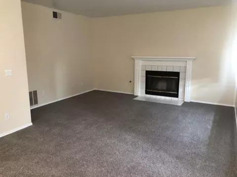2044 E Oldfield St, Lancaster, CA 93535 photo 22