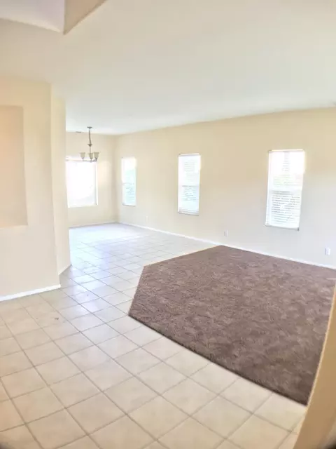 2769 Chaplin Dr, Lancaster, CA 93536 photo 7