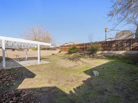 43040 Guyman Ave, Lancaster, CA 93536 photo 19