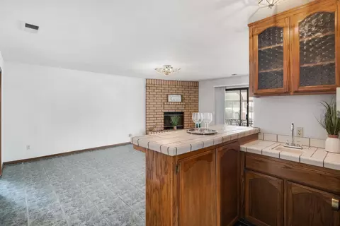 43657 Tomahawk Pl, Lancaster, CA 93536 photo 17