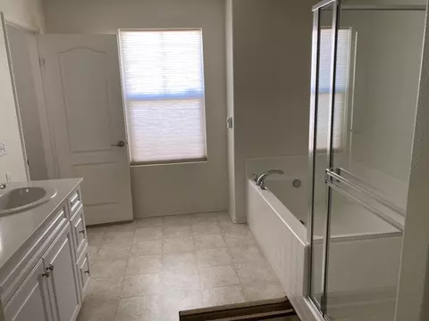 3519 Emerald Ln, Lancaster, CA 93535 photo 21