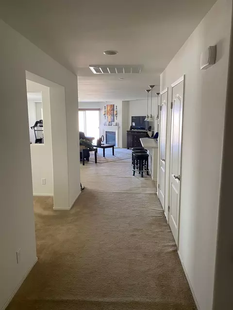 3519 Emerald Ln, Lancaster, CA 93535 photo 4
