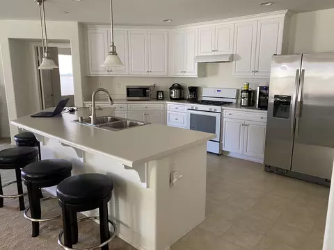 3519 Emerald Ln, Lancaster, CA 93535 photo 7