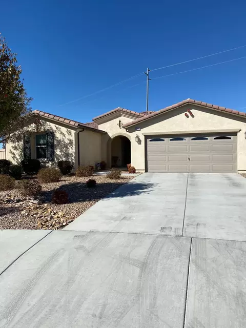 3519 Emerald Ln, Lancaster, CA 93535 photo 1