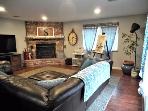 22627 Strawflower Rd, Tehachapi, CA 93561 photo 8