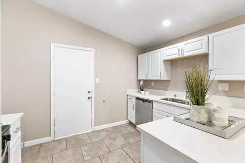 44648 Foxton Ave, Lancaster, CA 93535 photo 5