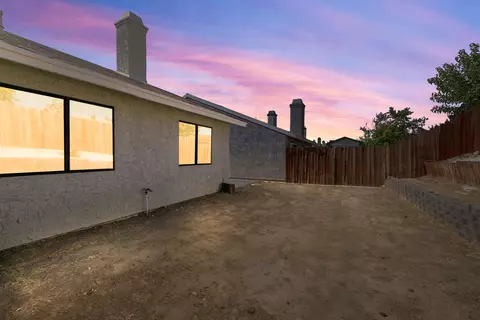37622 E 12th St, Palmdale, CA 93550 photo 17