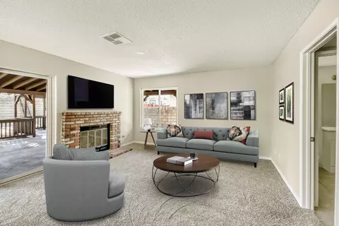 632 E Jenner St, Lancaster, CA 93535 photo 5