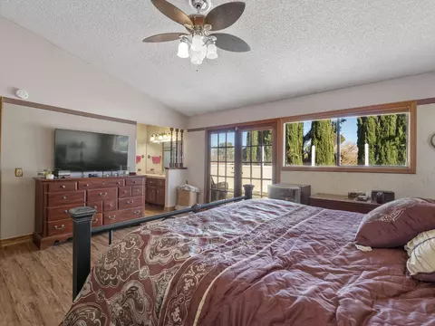 43724 Sentry Ln, Lancaster, CA 93536 photo 28