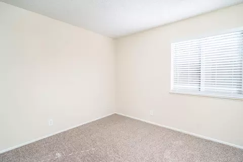 538 E Avenue J4, Lancaster, CA 93535 photo 13