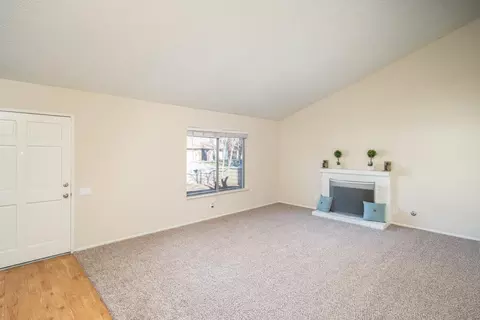 538 E Avenue J4, Lancaster, CA 93535 photo 4