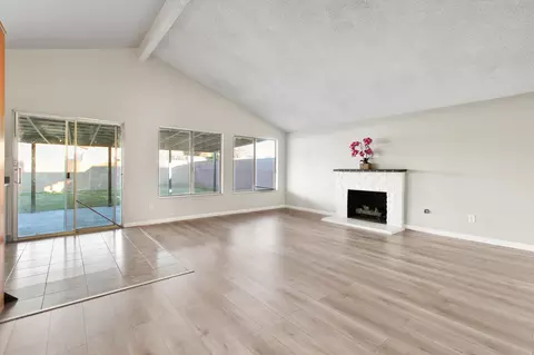 44108 Raysack Ave, Lancaster, CA 93535 photo 4