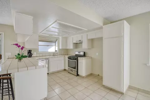1026 E Avenue J10, Lancaster, CA 93535 photo 6