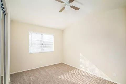 4802 Katrina Pl, Palmdale, CA 93552 photo 21