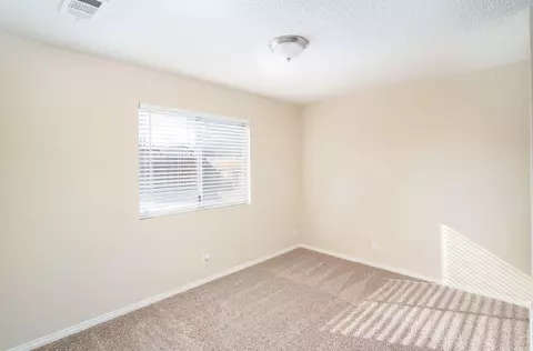 4802 Katrina Pl, Palmdale, CA 93552 photo 6