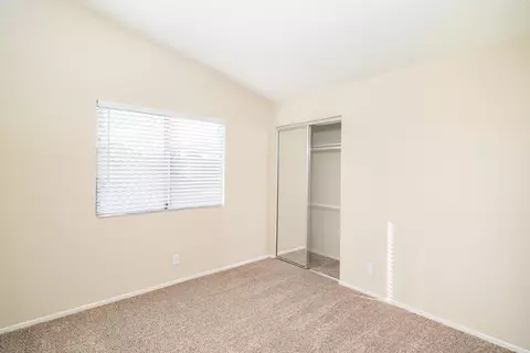 4802 Katrina Pl, Palmdale, CA 93552 photo 19