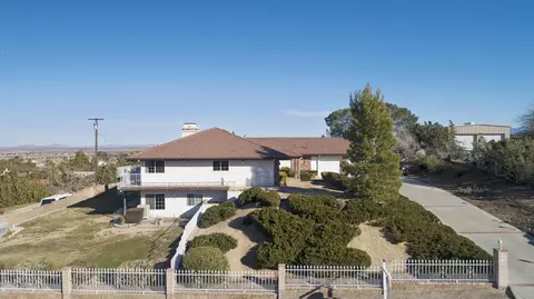 35918 E 42nd St, Palmdale, CA 93552 photo 5