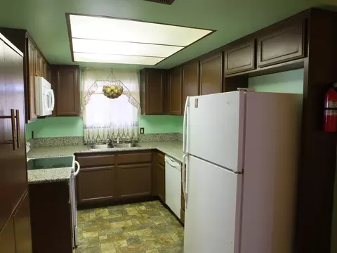 44812 Denmore Ave, Lancaster, CA 93535 photo 7