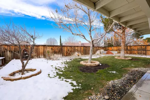 44315 Harbor St, Lancaster, CA 93536 photo 22