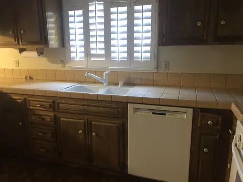 44240 Ruthron Ave, Lancaster, CA 93536 photo 6