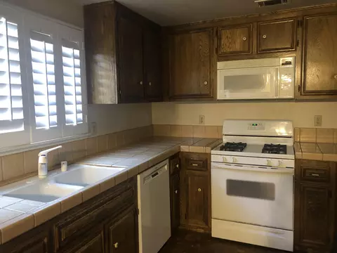 44240 Ruthron Ave, Lancaster, CA 93536 photo 7